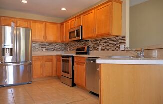 2 beds, 2 baths, $1,795