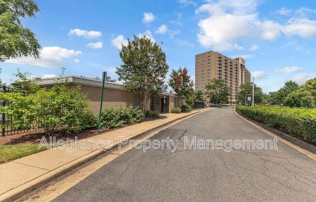 1225 MARTHA CUSTIS DR #307