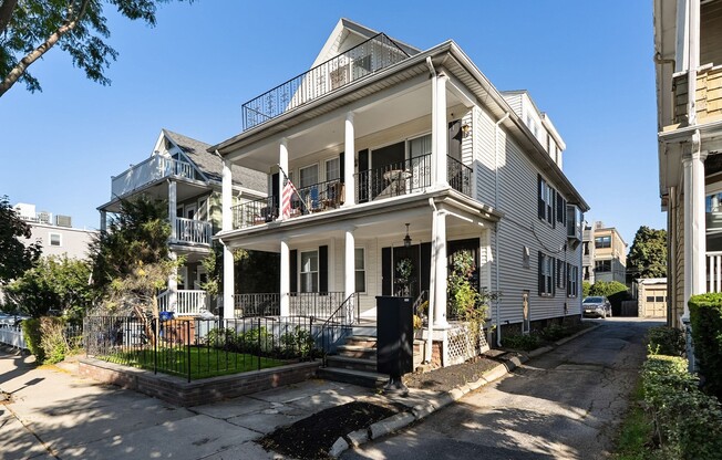 14 MARINE RD