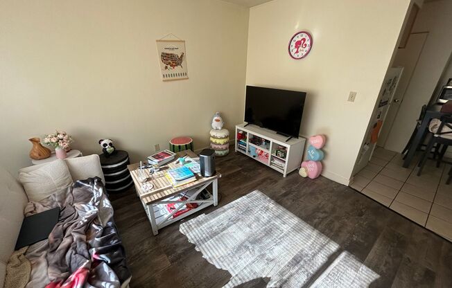 1 bed, 1 bath, $850, Unit 314