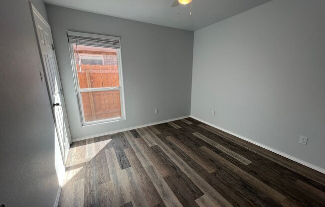 3 beds, 2 baths, 1,515 sqft, $1,425, Unit Lincoln 16 - 5611 Jarvis Street Unit A