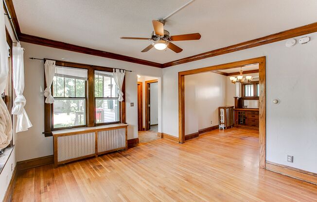8 Bedroom home near Macalester