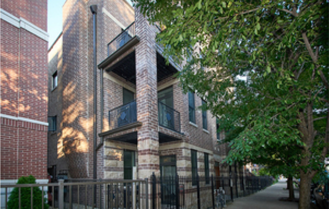 Kedzie 3917