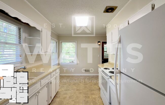 3 beds, 1 bath, $1,150