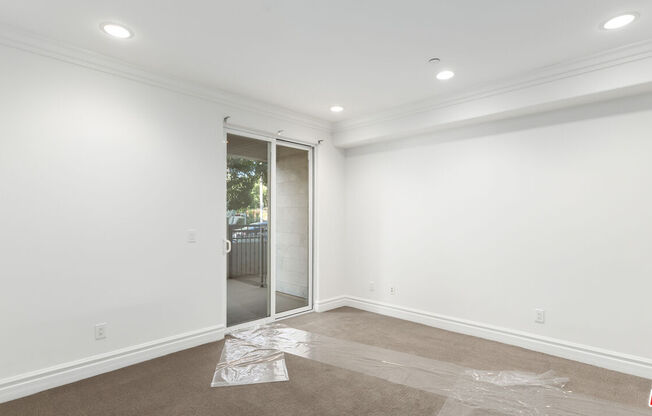 8610 Chalmers Dr Apt 302