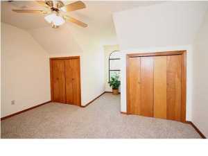 2 beds, 3 baths, $2,200