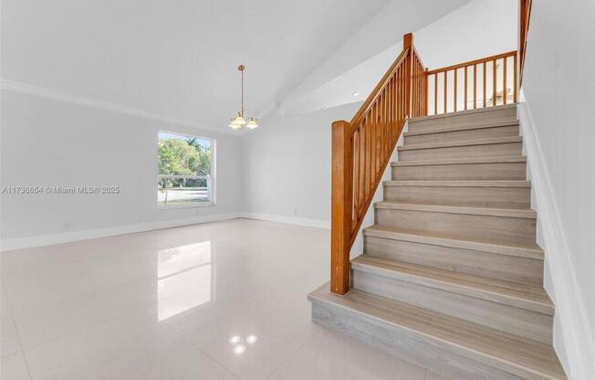 14318 NW 15 ST