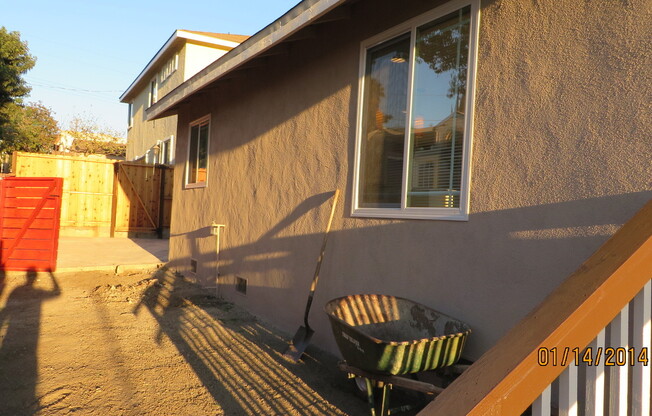 3 beds, 2 baths, $3,800