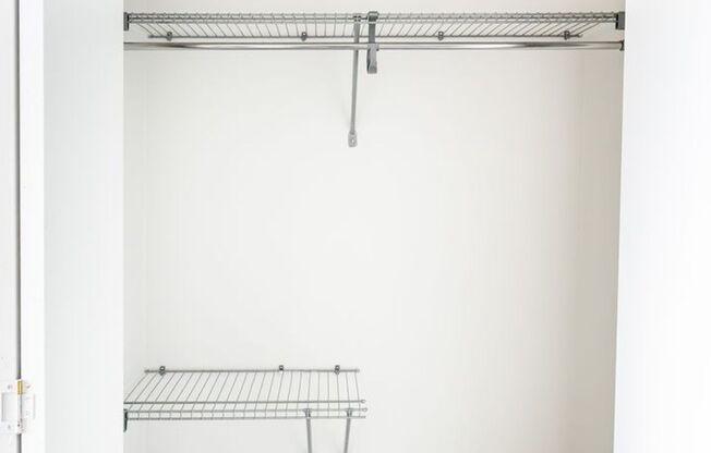 Studio, 1 bath, 439 sqft, $1,850, Unit 712