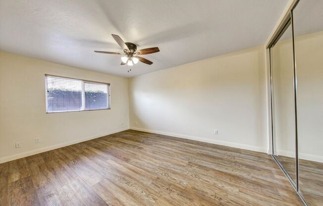2 beds, 1 bath, $2,095, Unit # 47