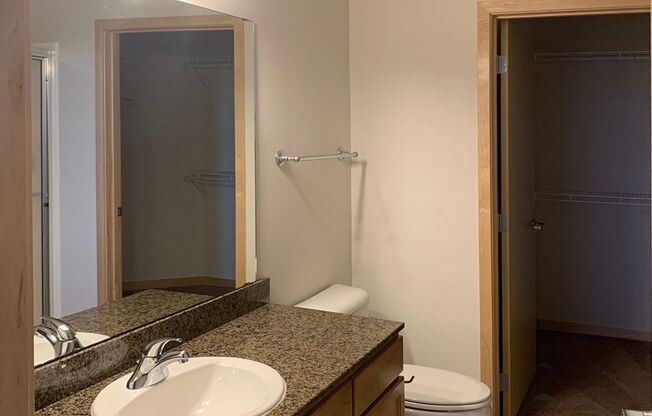 2 beds, 2 baths, $2,995, Unit Suite 1-505