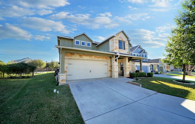 Executive 5-Bedroom Home in Coveted Crossvine Subdivision - Realtor Commission: $750