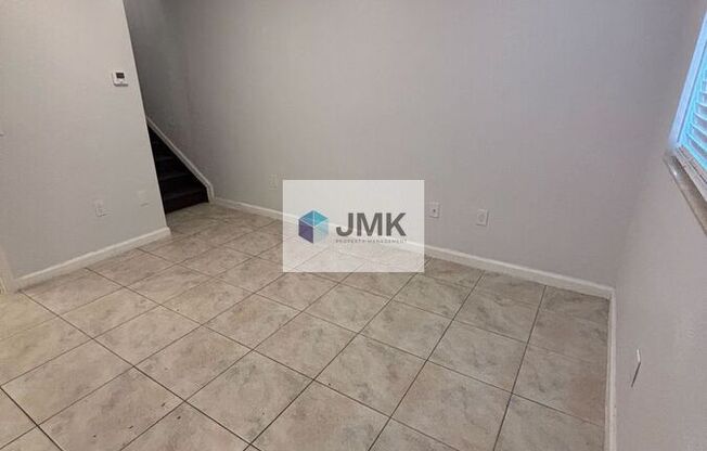 14040 NE 2nd Ave - 14042 NE 2nd Ave