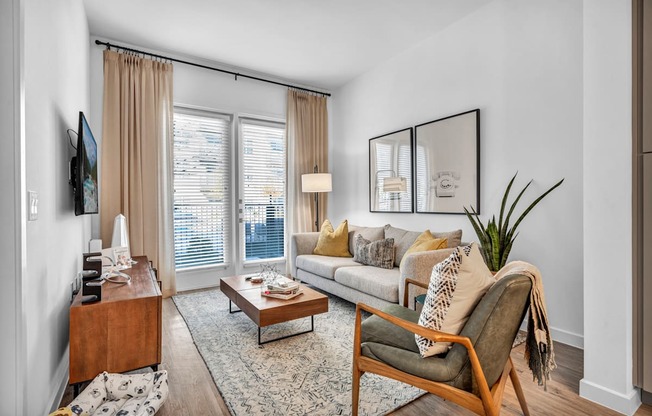 Luxury Apartments in Carrollton, TX