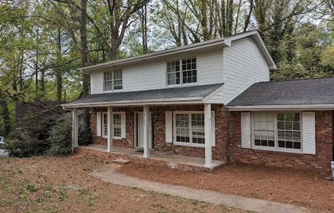 3 Bed 2.5 Bath in College Park!