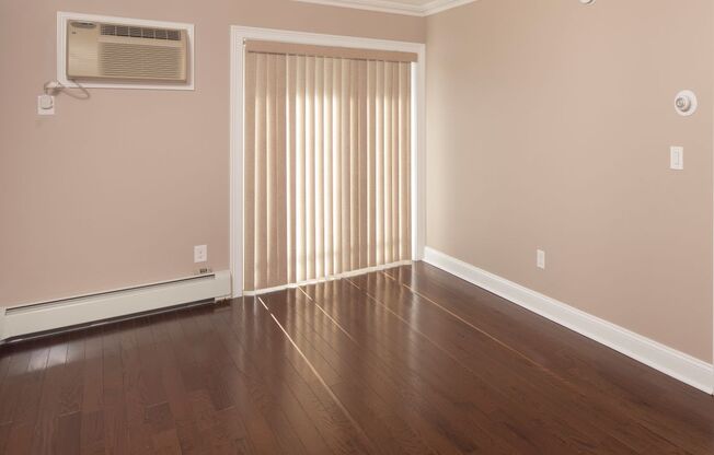 1 bed, 1 bath, 500 sqft, $2,195, Unit 322
