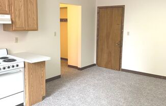 Studio, 1 bath, $845, Unit 289