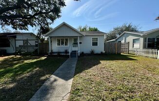 850 52nd Ave N St. Petersburg, FL 33703 MOVE IN SPECIAL!! $250 off 1st Months Rent!!!