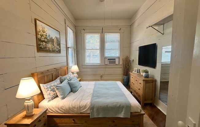 106 West 38th Street