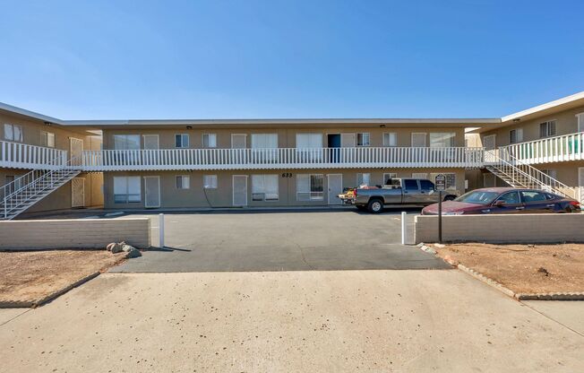 633 E Park Cielo Apartments on Park