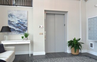 2 beds, 2 baths, 1,000 sqft, $3,300, Unit 4