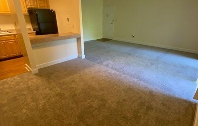 2 beds, 1.5 baths, 1,050 sqft, $1,850, Unit 3400 #102