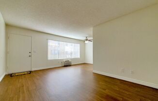 1 bed, 1 bath, 680 sqft, $1,695, Unit 126