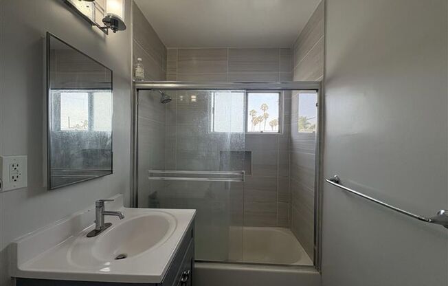 2 beds, 1 bath, 675 sqft, $3,500, Unit 19