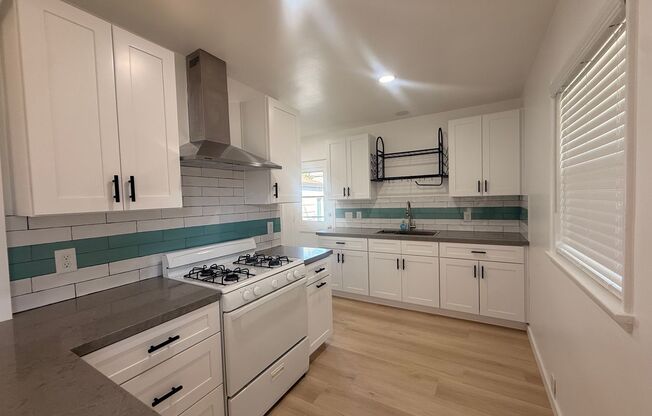 Carousel Apts