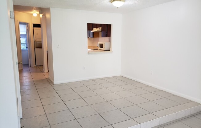 Orlando -2 Bedroom, 1.5 Bathroom -$1,345.00