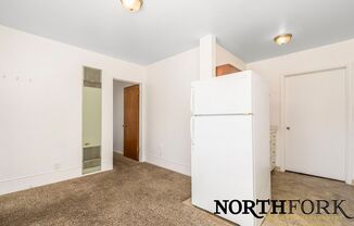 1 bed, 1 bath, 400 sqft, $725, Unit #3