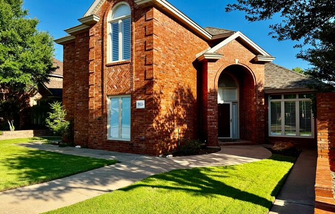 Garden Home in Kings Park