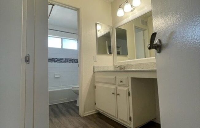 1 bed, 1 bath, 665 sqft, $2,125, Unit 82