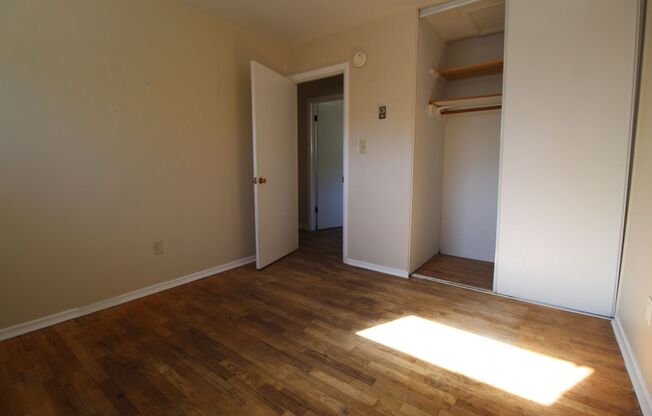 3 beds, 1 bath, $1,695