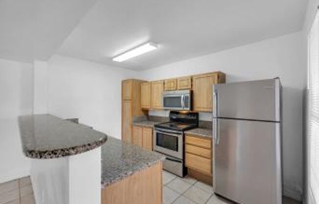 2 beds, 2 baths, $1,425, Unit Unit 1217 Building17