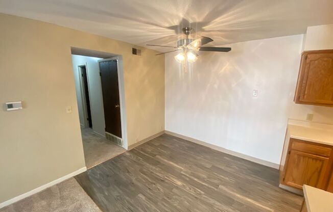 2 beds, 2 baths, 993 sqft, $1,111, Unit 1523-04