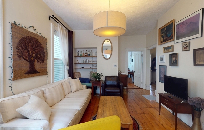34 Essex St.