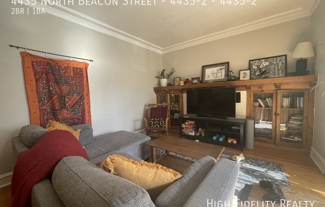 4435 N BEACON ST