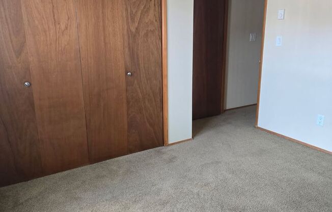 1 bed, 1 bath, 564 sqft, $1,250, Unit 1490-10