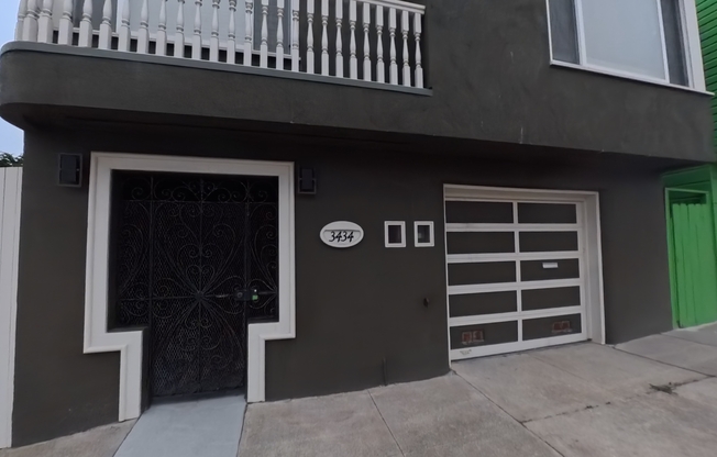 3434 SANTIAGO ST