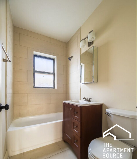 4034.5 N. Ashland, Unit 3E