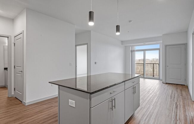 2 beds, 2 baths, 1,087 sqft, $2,095, Unit 430