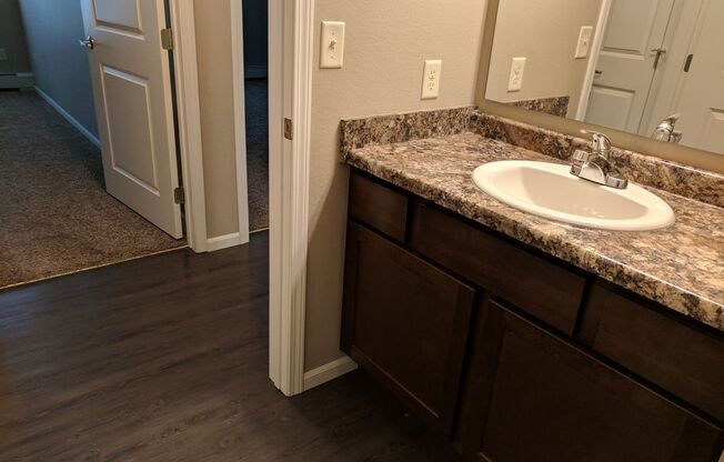 3 beds, 2 baths, 1,293 sqft, $1,375, Unit 2450-312