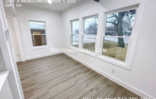 104 S WINDOMERE AVE