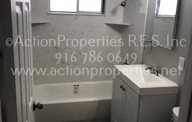 2 beds, 1 bath, $1,750, Unit 700 24th Street #5