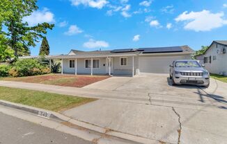 3BD 2BA House 2 CAR GARAGE