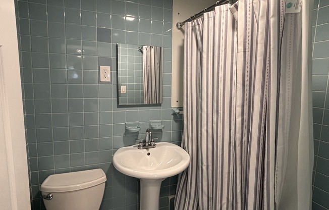 2 beds, 1.5 baths, 1,500 sqft, $3,000, Unit 2