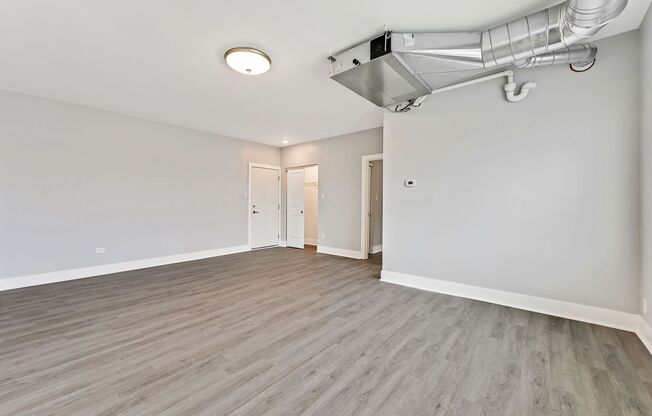 1372 W 79th St LLC