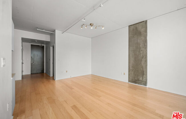 1 bed, 1 bath, 1,030 sqft, $3,200, Unit 1410