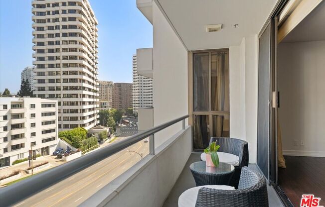 2 beds, 2.5 baths, 1,888 sqft, $7,500, Unit 705